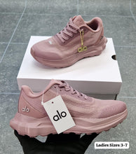 Load image into Gallery viewer, Shoes