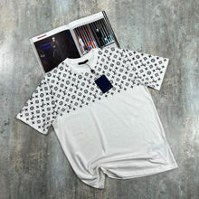 Load image into Gallery viewer, Tshirt