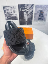 Load image into Gallery viewer, Slipper