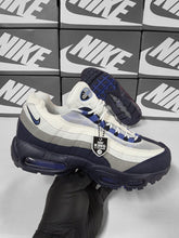 Load image into Gallery viewer, Shoes