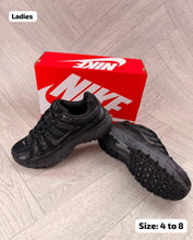 Load image into Gallery viewer, Shoes