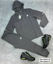 Load image into Gallery viewer, Tracksuit men