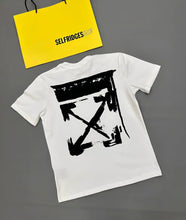Load image into Gallery viewer, Tshirt