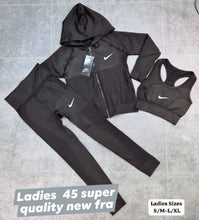 Load image into Gallery viewer, Tracksuit women