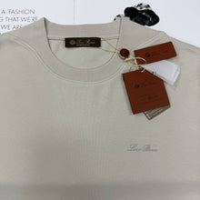 Load image into Gallery viewer, Tshirt