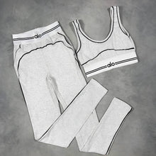 Load image into Gallery viewer, Tracksuit