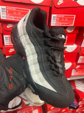 Load image into Gallery viewer, Shoes men