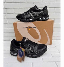 Load image into Gallery viewer, Shoes