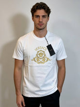 Load image into Gallery viewer, Tshirt