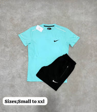 Load image into Gallery viewer, Tshirt