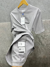 Load image into Gallery viewer, T-shirt