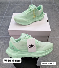Load image into Gallery viewer, Shoes