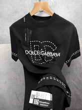 Load image into Gallery viewer, T-shirt