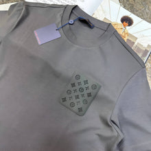 Load image into Gallery viewer, Tshirt