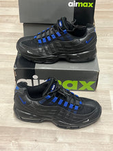 Load image into Gallery viewer, Shoes