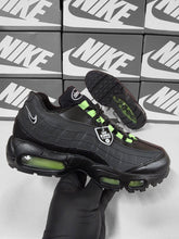 Load image into Gallery viewer, Shoes