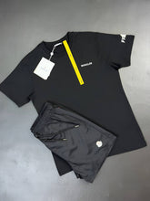 Load image into Gallery viewer, T-shirt