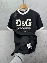 Load image into Gallery viewer, T-shirt