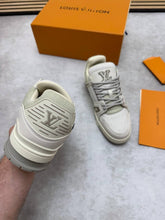 Load image into Gallery viewer, Shoes
