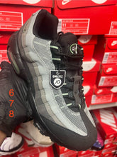 Load image into Gallery viewer, Shoes men