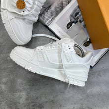 Load image into Gallery viewer, Shoes
