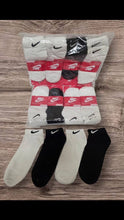 Load image into Gallery viewer, Socks