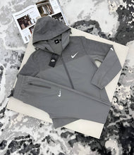 Load image into Gallery viewer, Tracksuit men