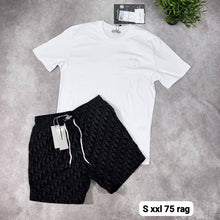 Load image into Gallery viewer, T-shirt