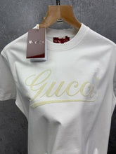 Load image into Gallery viewer, Tshirt