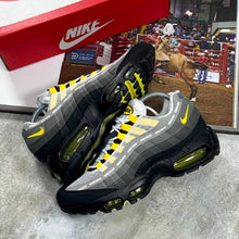 Load image into Gallery viewer, Shoes men