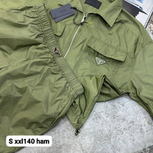 Load image into Gallery viewer, Shirt