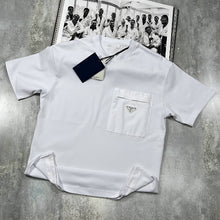 Load image into Gallery viewer, T-shirt