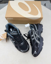 Load image into Gallery viewer, Shoes men