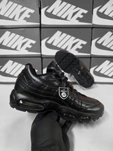 Load image into Gallery viewer, Shoes
