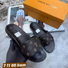 Load image into Gallery viewer, Slipper