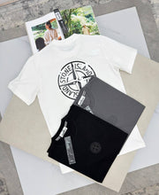 Load image into Gallery viewer, T-shirt