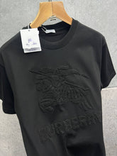 Load image into Gallery viewer, Tshirt