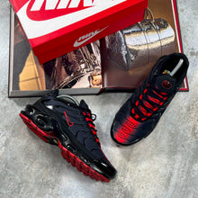 Load image into Gallery viewer, Shoes
