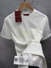 Load image into Gallery viewer, Tshirt