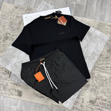 Load image into Gallery viewer, Tshirt