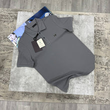 Load image into Gallery viewer, T-shirt