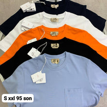 Load image into Gallery viewer, Tshirt