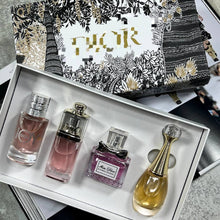 Load image into Gallery viewer, Perfume