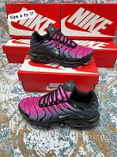 Load image into Gallery viewer, Shoes