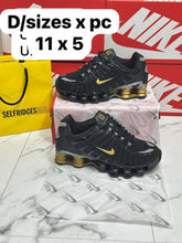 Load image into Gallery viewer, Shoes