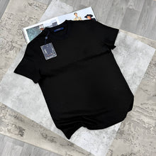 Load image into Gallery viewer, Tshirt