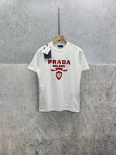 Load image into Gallery viewer, T-shirt