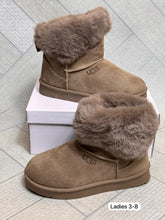 Load image into Gallery viewer, Shoes