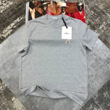 Load image into Gallery viewer, Tshirt