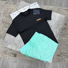 Load image into Gallery viewer, Tshirt
